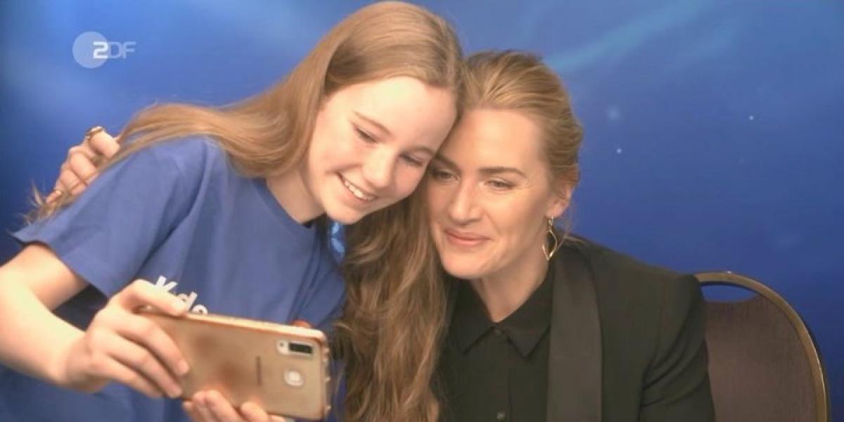La aplaudida reacción de Kate Winslet ante una joven periodista que hacía su primera entrevista