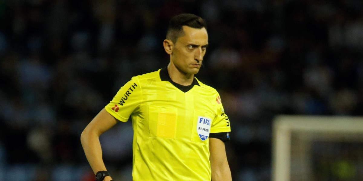 La designación arbitral para el Almería-Atlético deja 'suspicacias' sobre el VAR