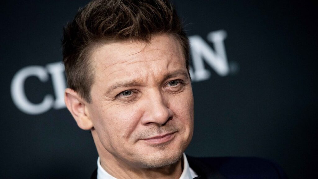 La heroica razón por la que Jeremy Renner fue atropellado por un quitanieves