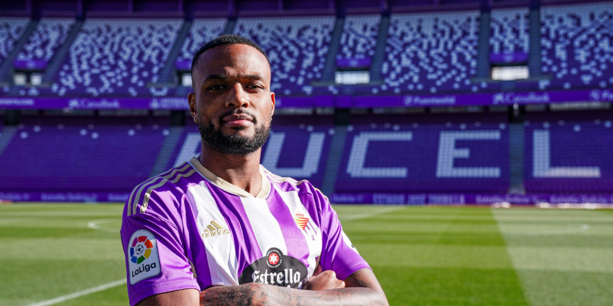 Larin, segundo refuerzo invernal del Valladolid tras Darwin Machís