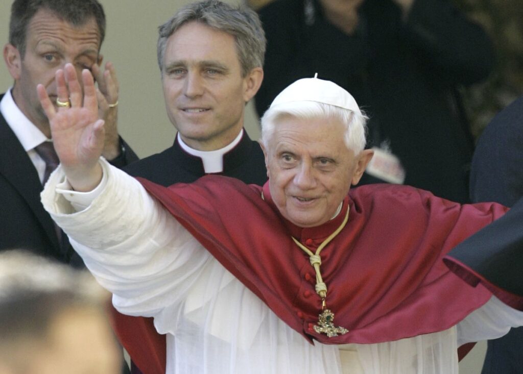 Las tres caras de Joseph Ratzinger