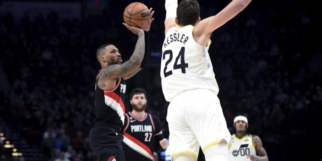 Lillard destroza a los Jazz con 60 puntos