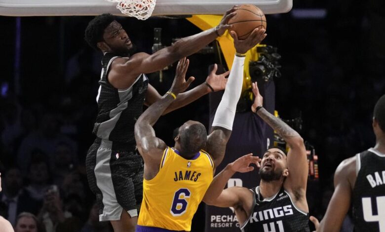 Los Lakers de LeBron no tienen remedio