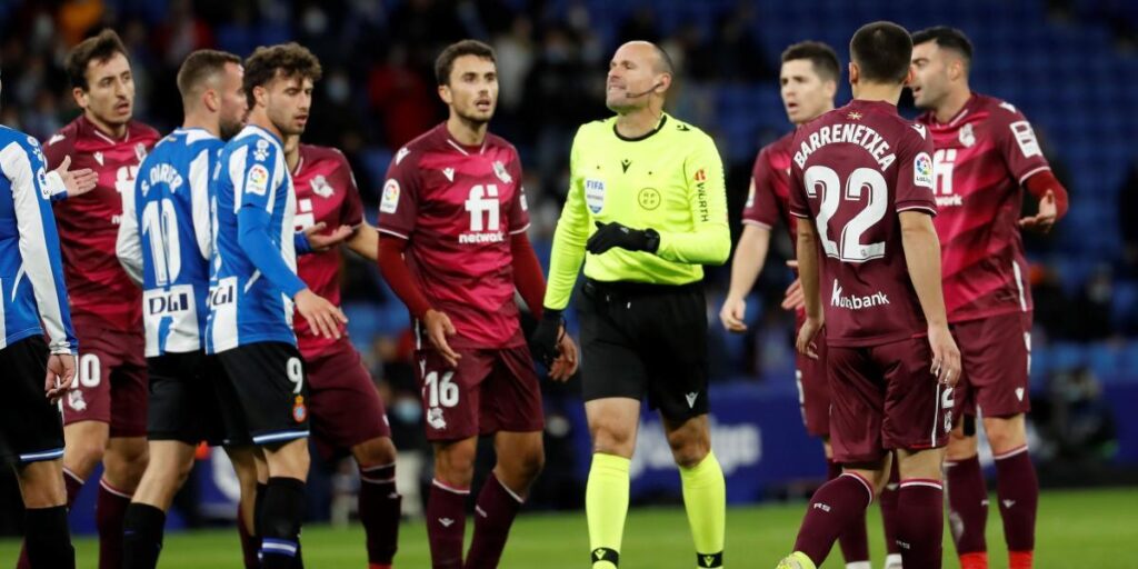 Mateu se descongela con la Real