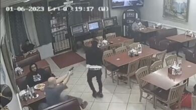 Mató a asaltante y devolvió dinero a víctimas; ahora lo busca la policía