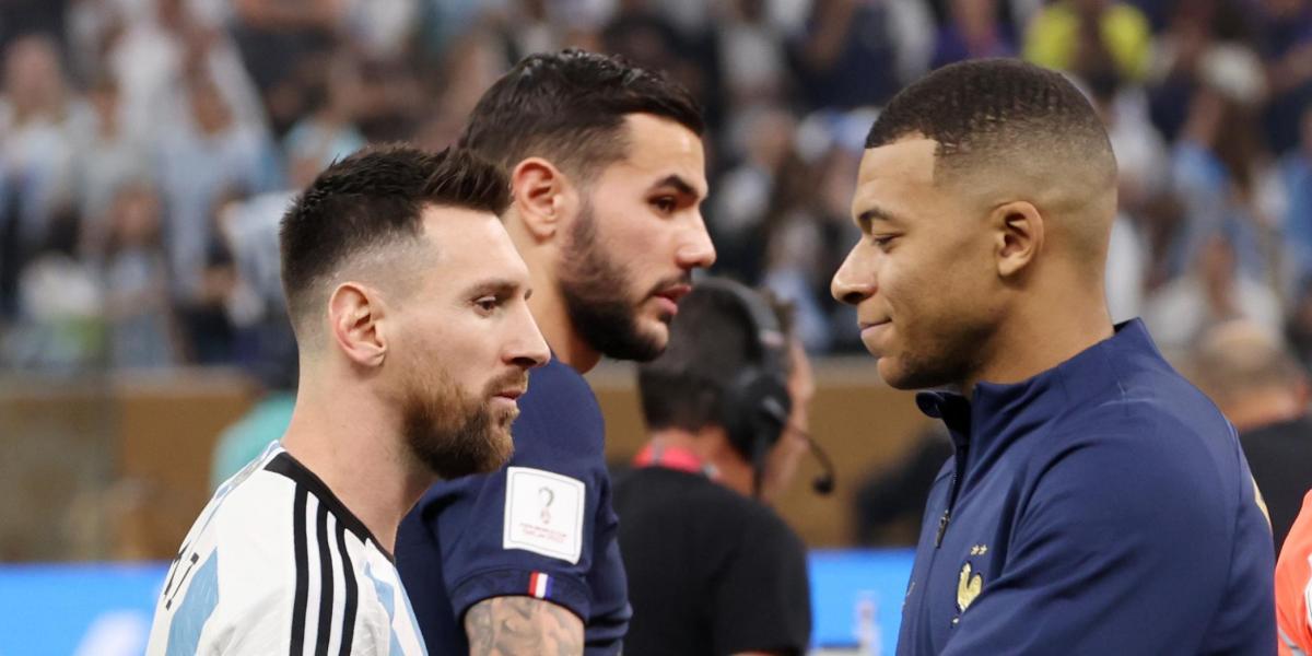 Messi vuelve a derrotar a Mbappé
