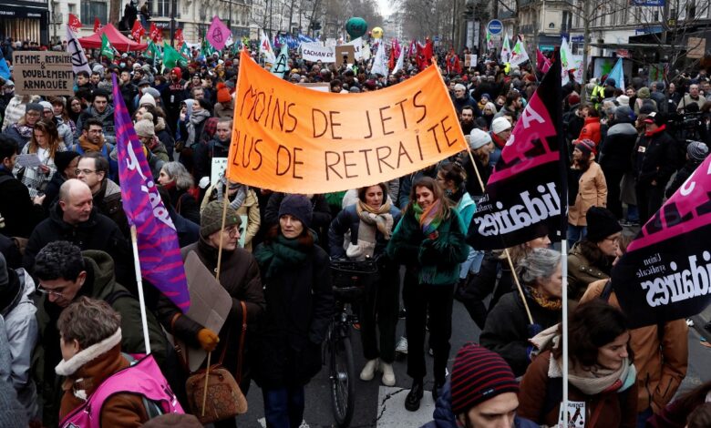 Miles protestan en Francia contra reforma de pensiones