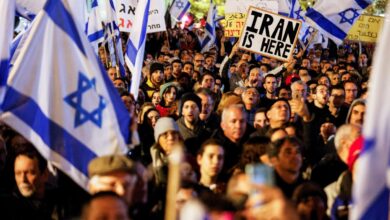 Multitudinaria manifestación en Israel contra reformas legales de Netanyahu