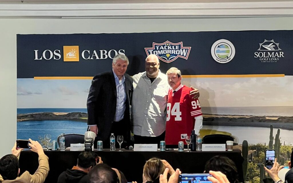 NFL: Charles Haley apoyará en la educación de niños mexicanos