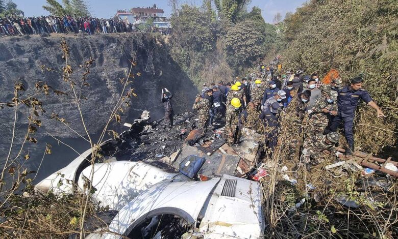 Nepal: Al menos 44 muertos tras estrellarse avión con 72 personas a bordo