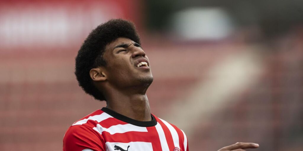 Óscar Ureña, cedido al Cartagena