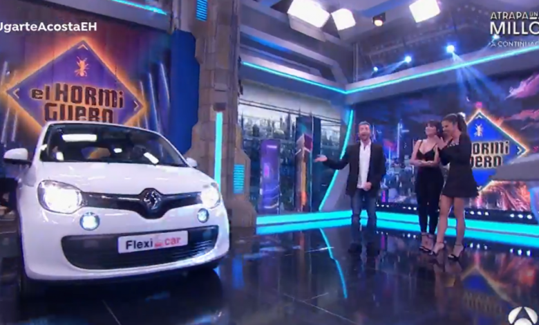 Pablo Motos supera a Piqué y hace lo que nadie podía imaginar con un Twingo en plató