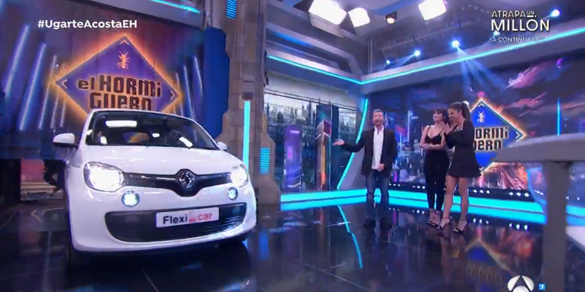 Pablo Motos supera a Piqué y hace lo que nadie podía imaginar con un Twingo en plató