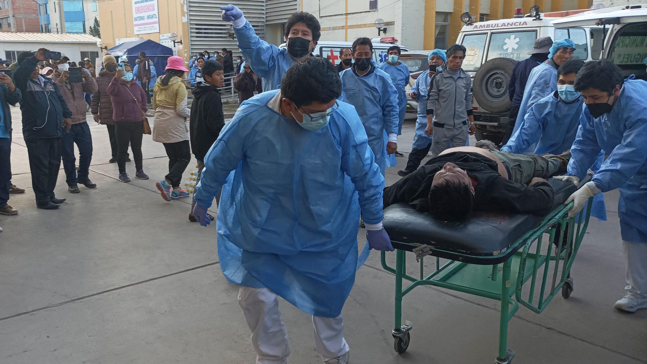 Perú: mueren al menos 17 manifestantes en la jornada más sangrienta de las protestas