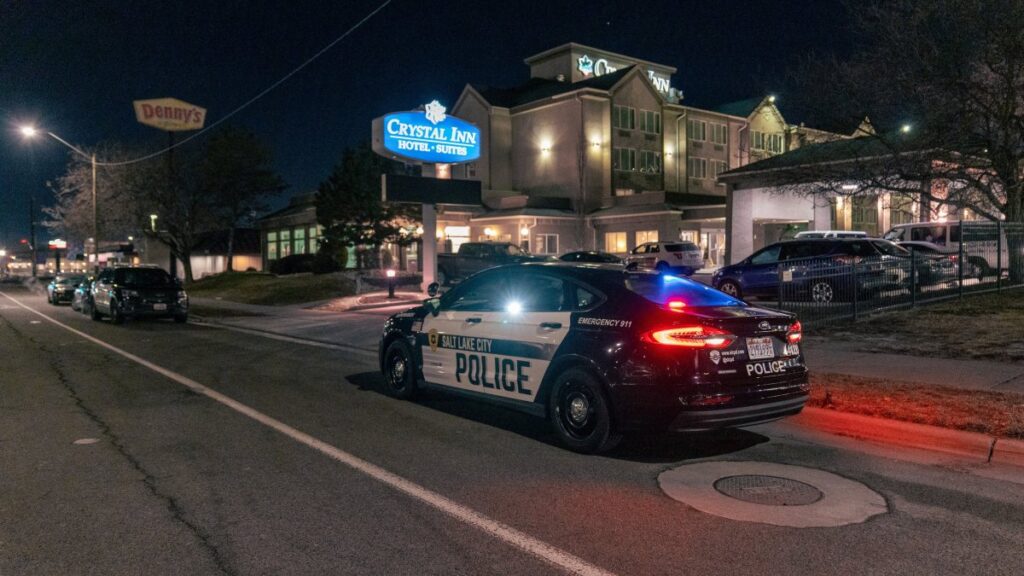 Policía de Salt Lake City investiga tiroteo en hotel que dejó tres heridos