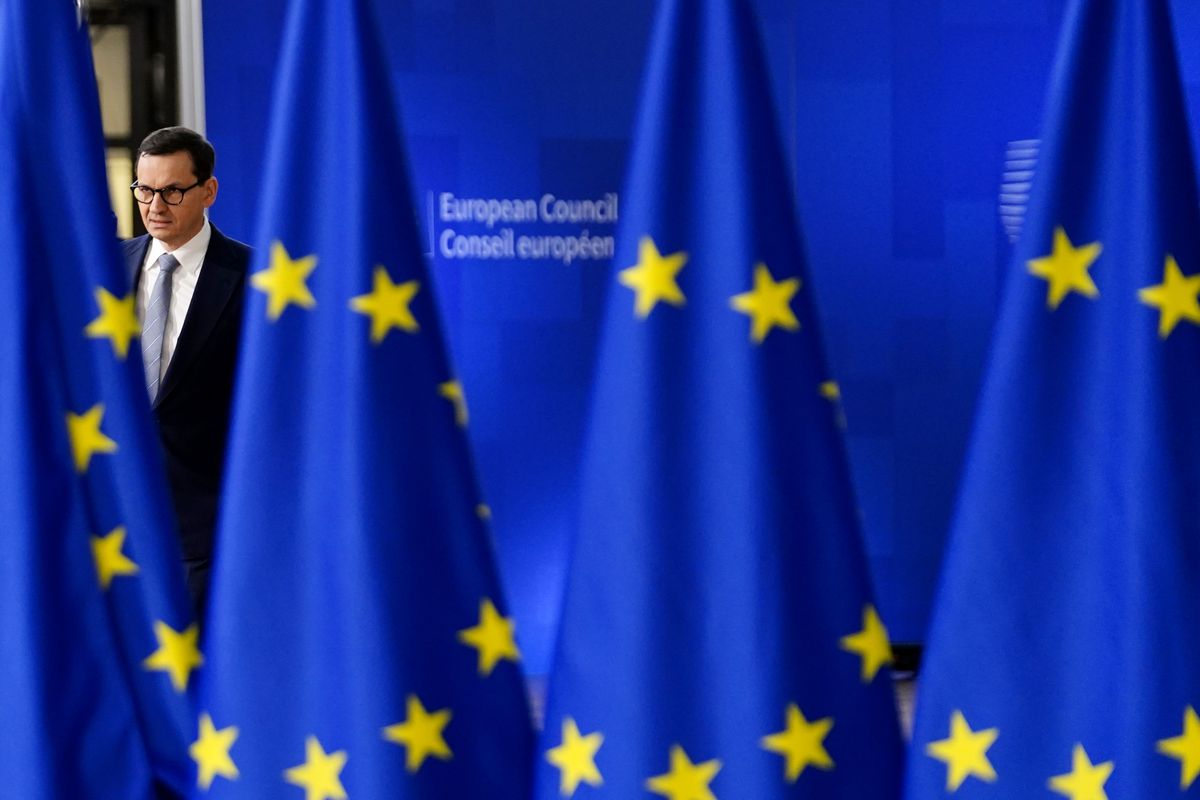 Polonia cede en el pulso con Bruselas por la independencia judicial para desbloquear el cobro de fondos europeos