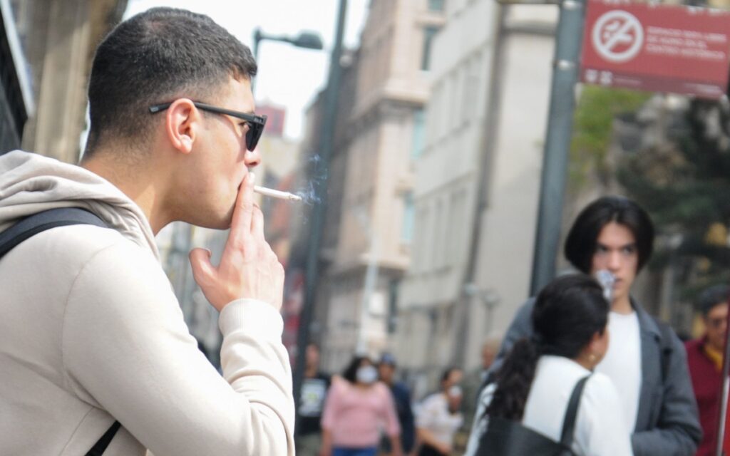 Por Ley Antitabaco, la Antad anuncia más amparos