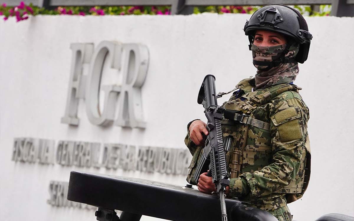 Procesan a 10 presuntos integrantes del Cártel del Noroeste