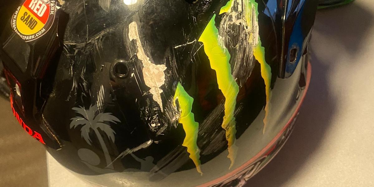 Pudo ocurrir una tragedia: ¡Price pasó por encima del casco de Barreda!