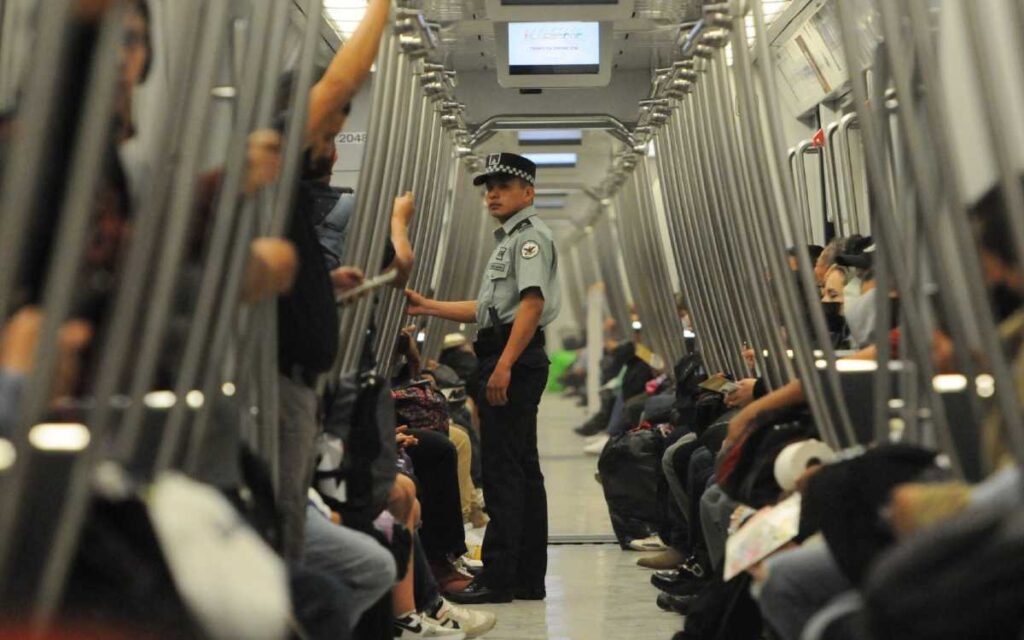 Reabren tramo subterráneo de la L12, a 20 meses del colapso