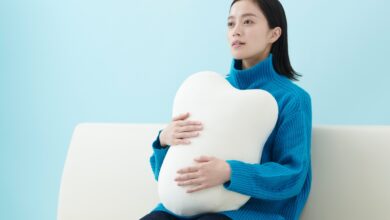 Respira junto con la almohada del robot.