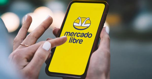 Se cayeron Mercado Libre y Mercado Pago: los desopilantes memes que compartieron los usuarios