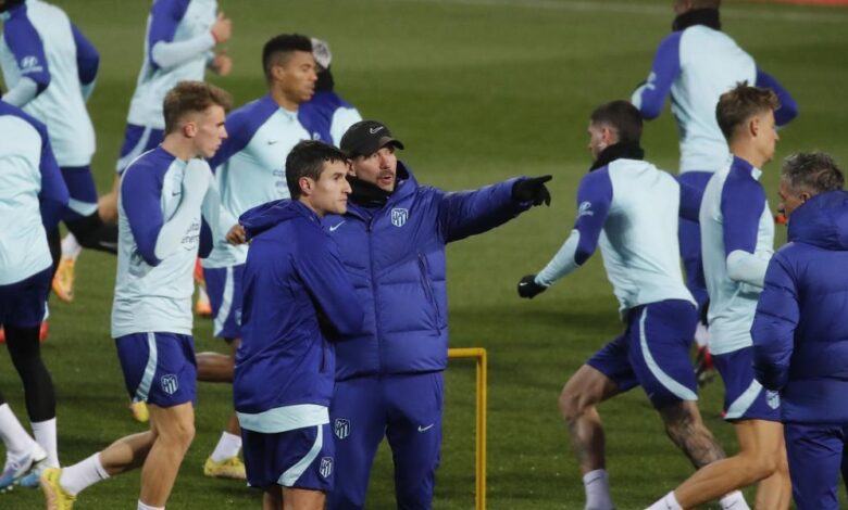Simeone tiene un once con novedades para medirse al Levante