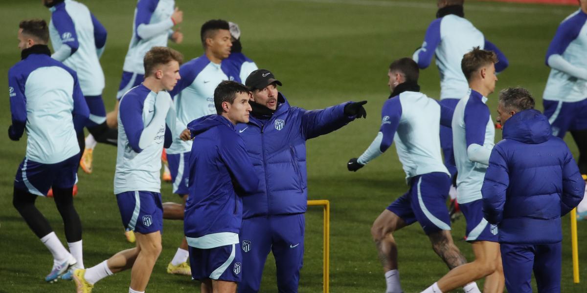 Simeone tiene un once con novedades para medirse al Levante