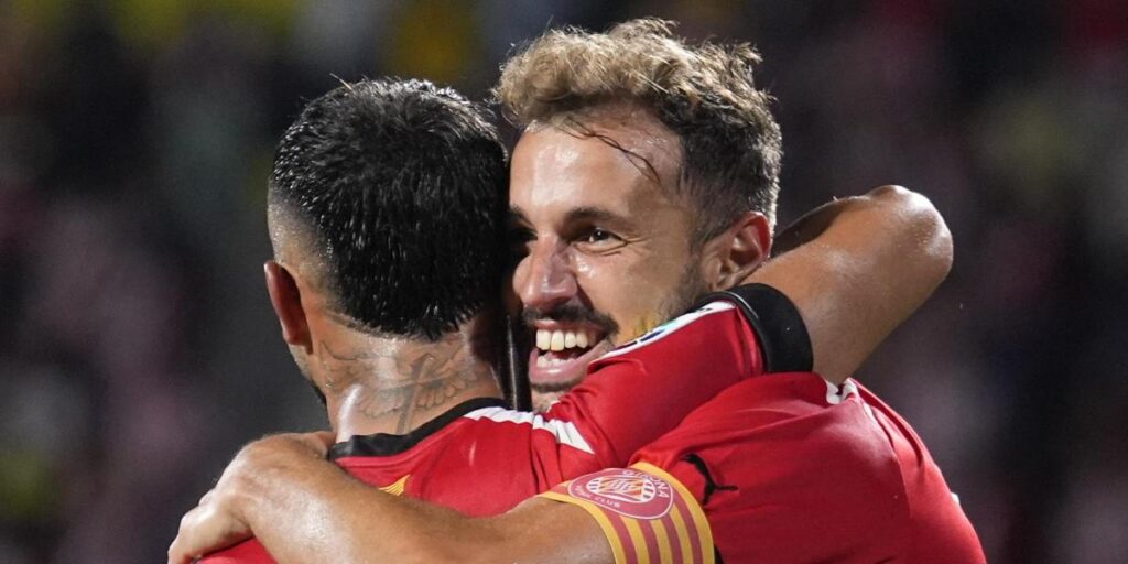 Taty Castellanos le cede el sitio a Stuani