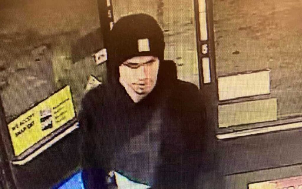 Tres muertos por tiroteo en Washington; buscan a joven de 21 años