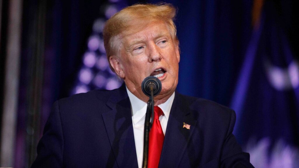 Trump dice que “jamás debió haber sucedido” y que las imágenes son “horribles”