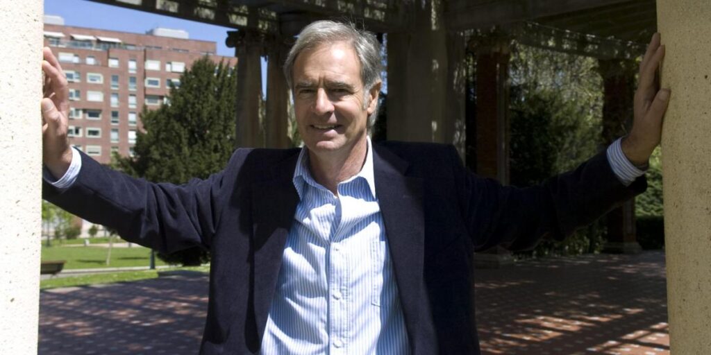 Un minuto de aplausos por Txetxu Rojo