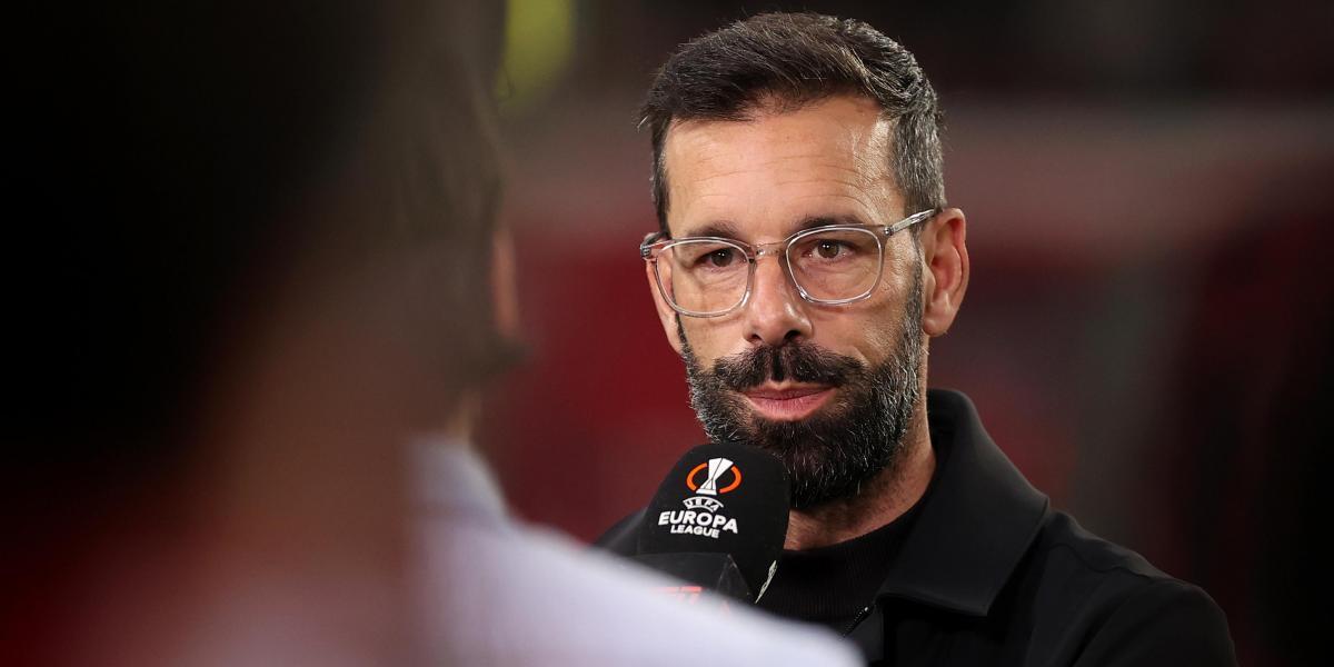 Van Nistelrooy confirma el sexto fichaje del Chelsea: "Perdemos a un buen jugador"