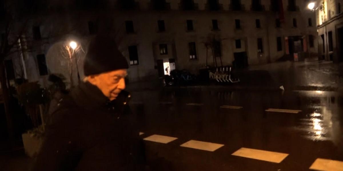 Vargas Llosa niega que vaya a regresar con su ex mujer, Patricia