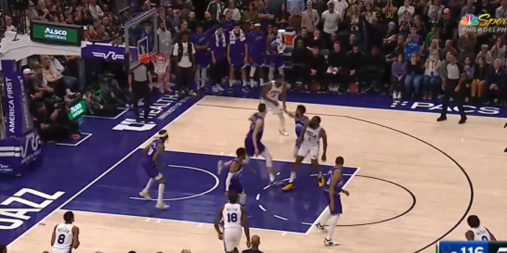 Vaya par de genios: última posesión y Harden y Embiid hacen esto