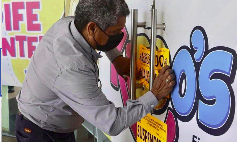 Vinculan a proceso a adolescente por abusar sexualmente de un niño en salón de fiestas