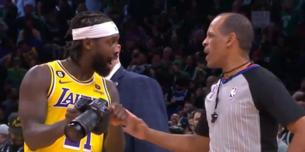 Vivir para ver: Beverley le enseña al árbitro su error...¡con una cámara!