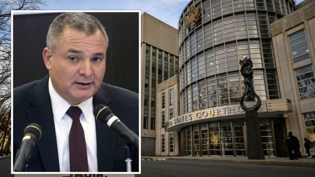 fiscalía afirma que traicionó a México