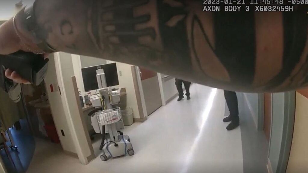 revelan video de arresto de acusada de matar esposo en hospital