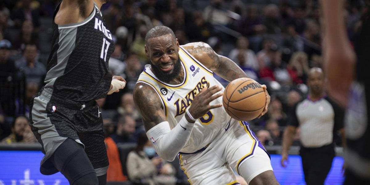 ¡Rajada monumental de LeBron contra los Lakers!