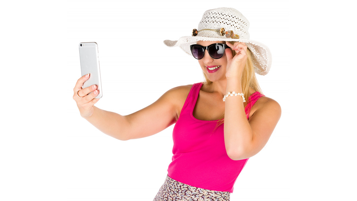 ¿Eres adicto a los selfies? Puedes padecer selfitis…