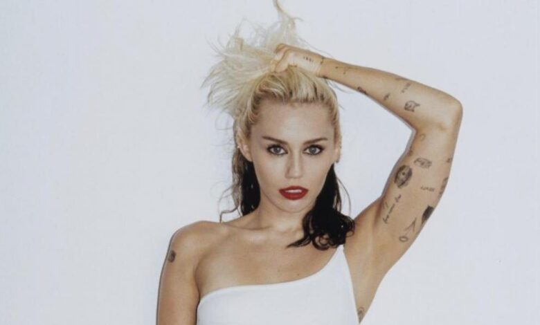 ¿Ha plagiado Miley Cyrus a Belén Esteban en su nuevo álbum? El parecido chirría