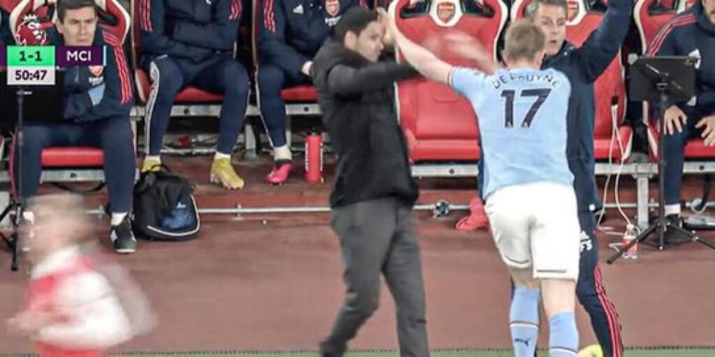 ¡Pique entre De Bruyne y Arteta!