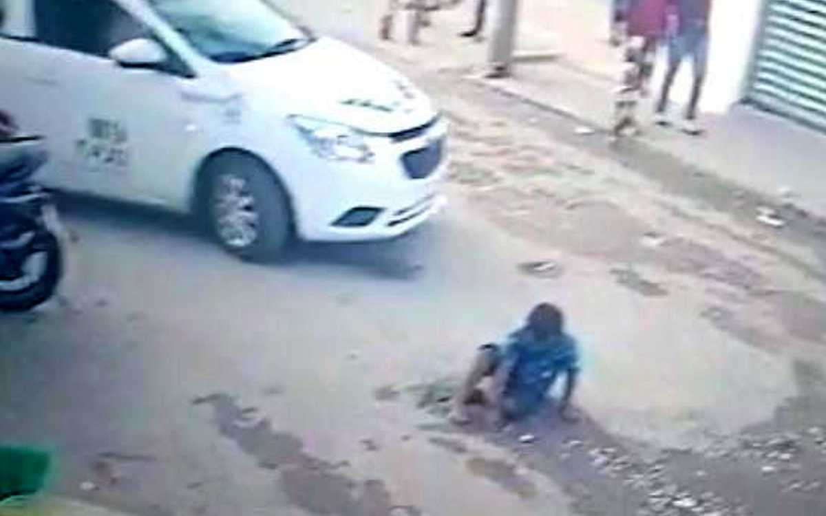 ¡Salió vivo! Atropellan a niño en Comalcalco, Tabasco