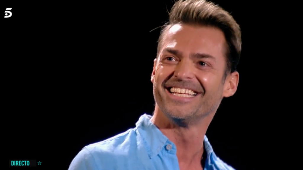 ¿Qué fue de Hugo Castejón? El ex de Marta Sánchez que probó suerte en 'GH' y volvió a desaparecer