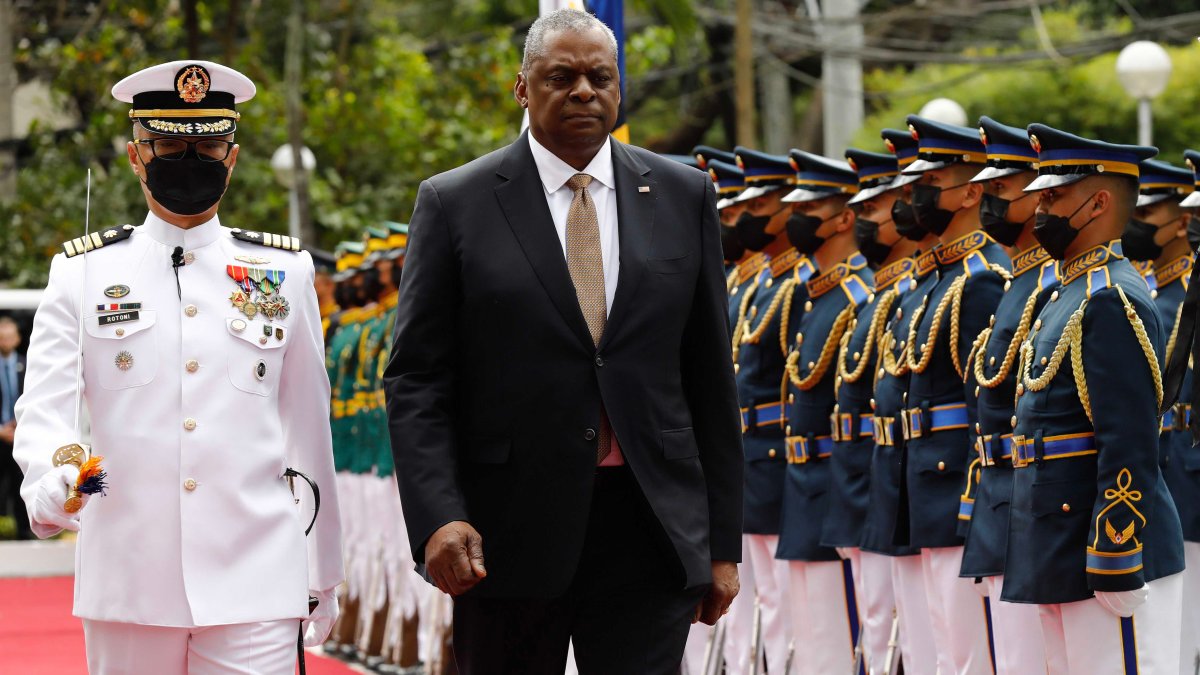 Filipinas permite más presencia militar de EEUU, ante China