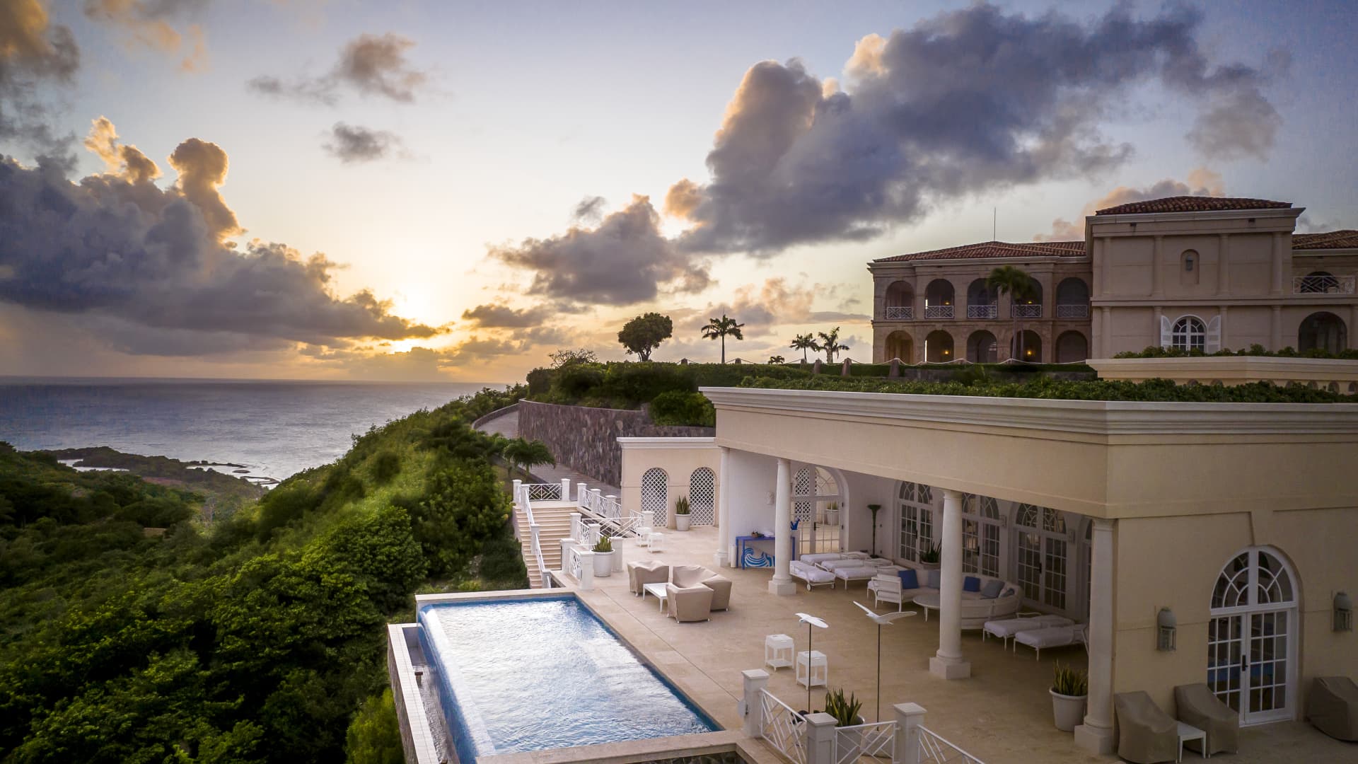 The terrace and pool at the Annex.