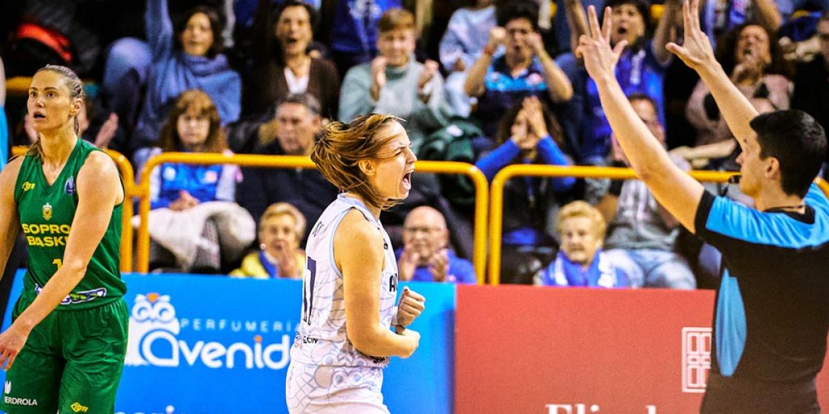 74-61: El Avenida gana al Sopron y sigue soñando