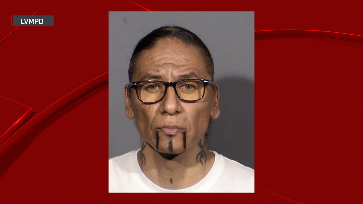 Acusan a actor de “Dances with Wolves” de dirigir una secta en la que habría agredido sexualmente a niñas