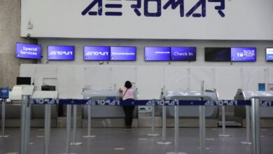 Aeromar anuncia cancelación de vuelos; mostradores del AICM están vacíos